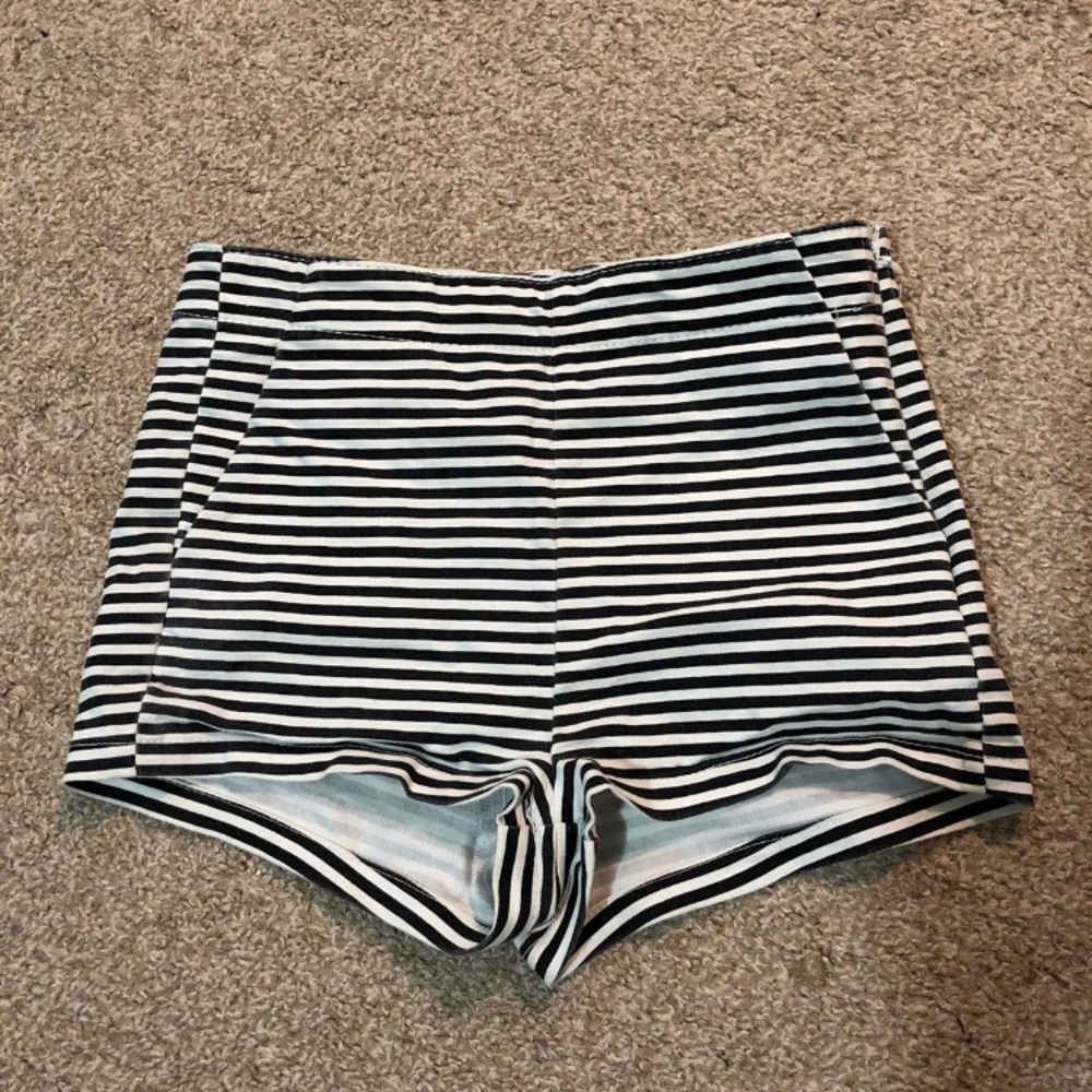 H&M shorts